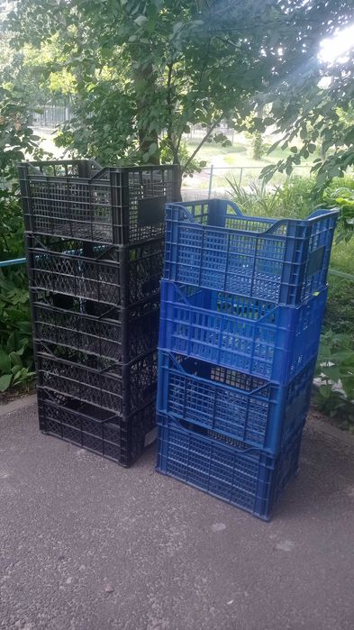 Продам тару пластикові ящики