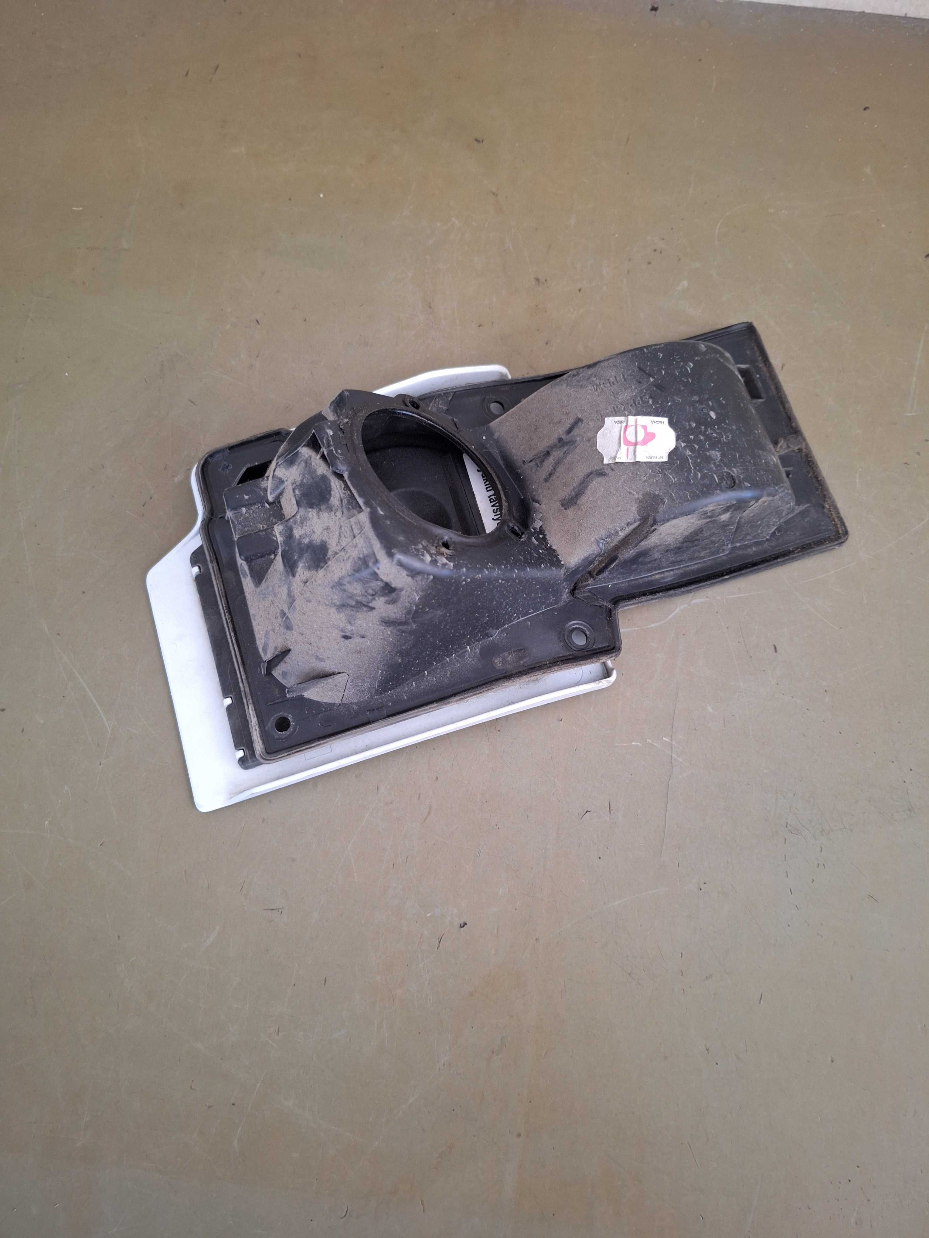 Opel Vivaro B Trafic III nv300 KLAPKA WLEWU PALIWA