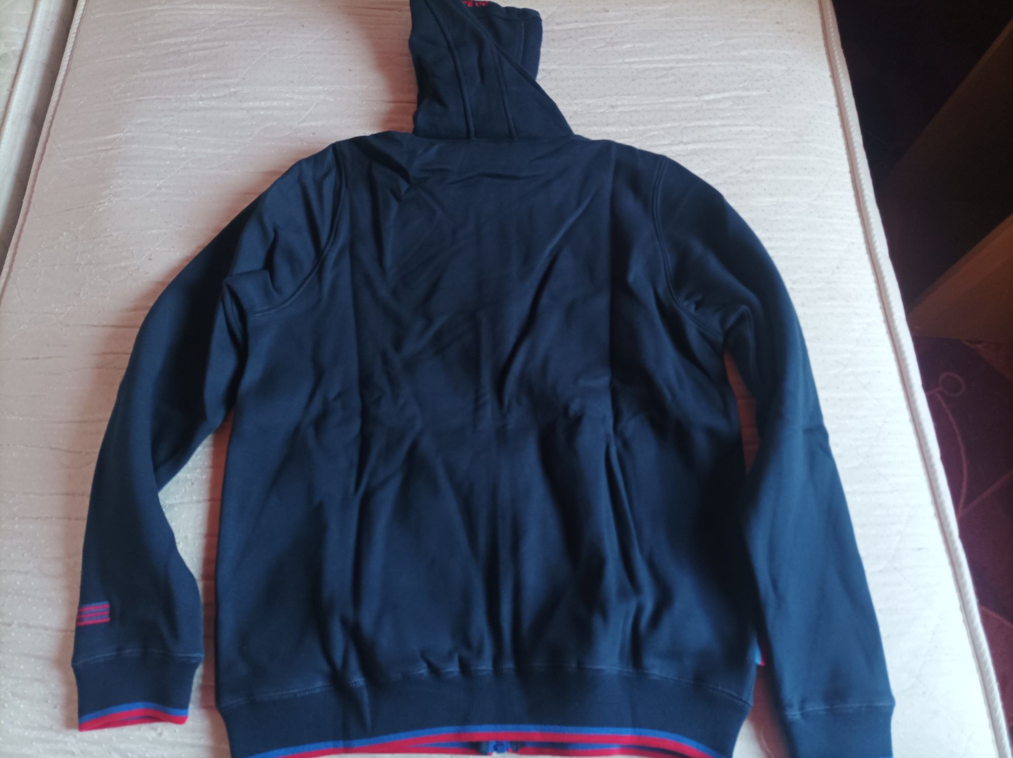 Młodzieżowy dres piłkarski Macron JXL