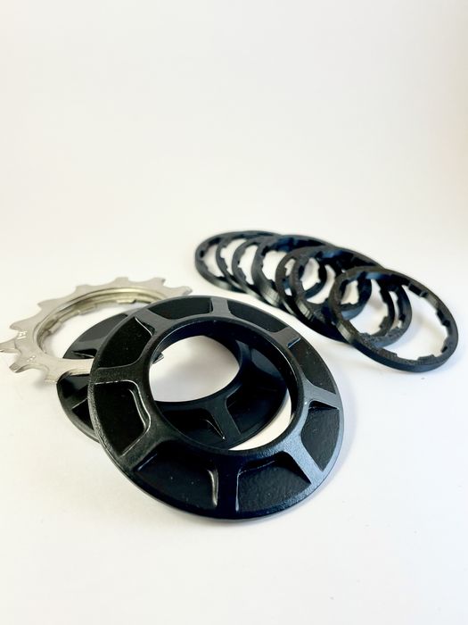 Aluminiowy reduktor single speed jednorzedowy z zębatką (kaseta)