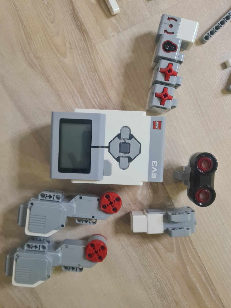 Lego mindstorms EV3+pudełko plus książka programowanie