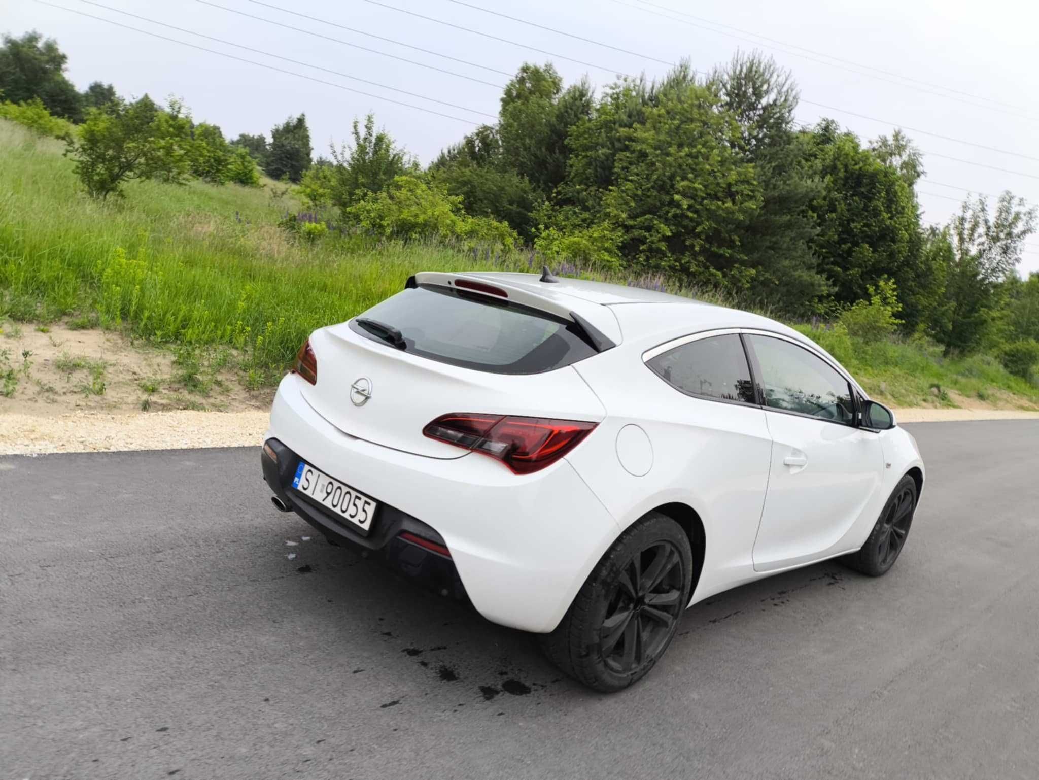 Astra GTC 1.6T 2011