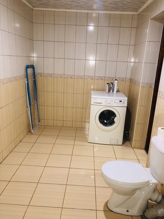 Квартира зі своїм подвір’ям та терасою в центрі міста!