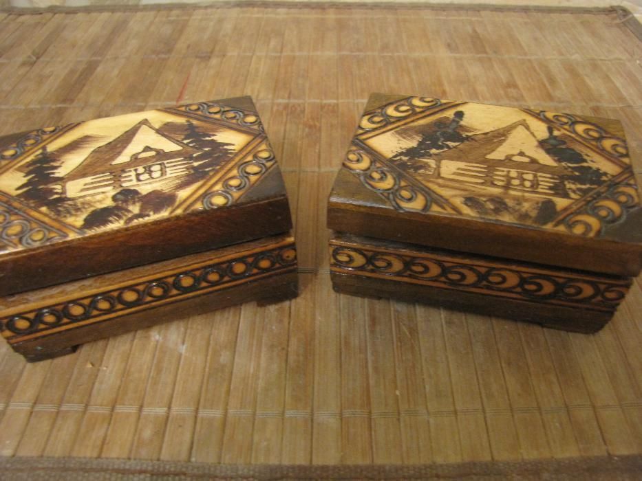 kolekcjonerskie pudełka skrzynki drewniane, rzeźbione