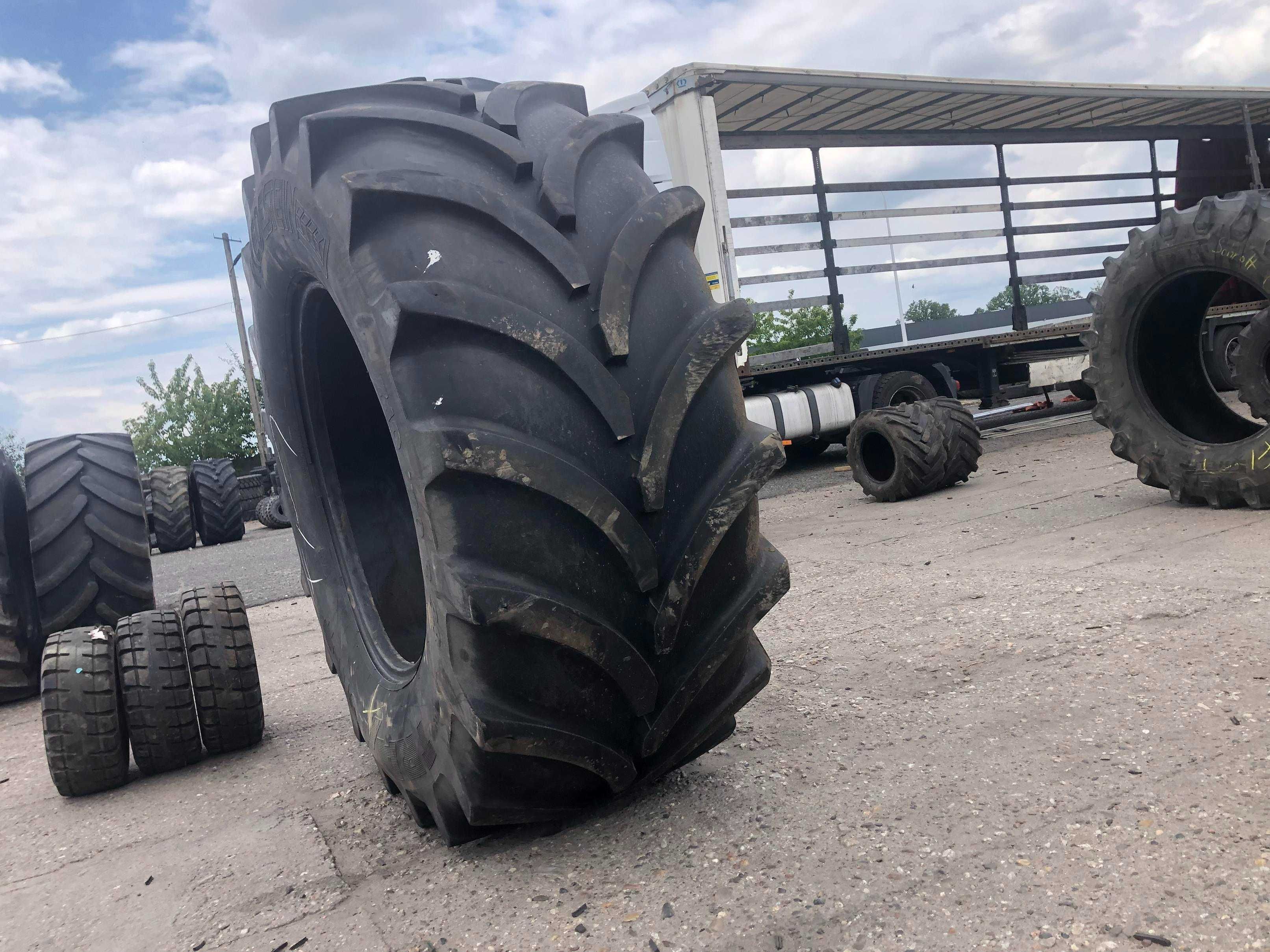Opona Używana 710/70r38 Vredestein Traxion+ Radial 70/80% Bieżnika
