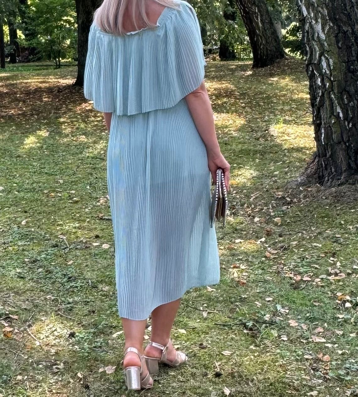 Sukienka miętowa -Zara