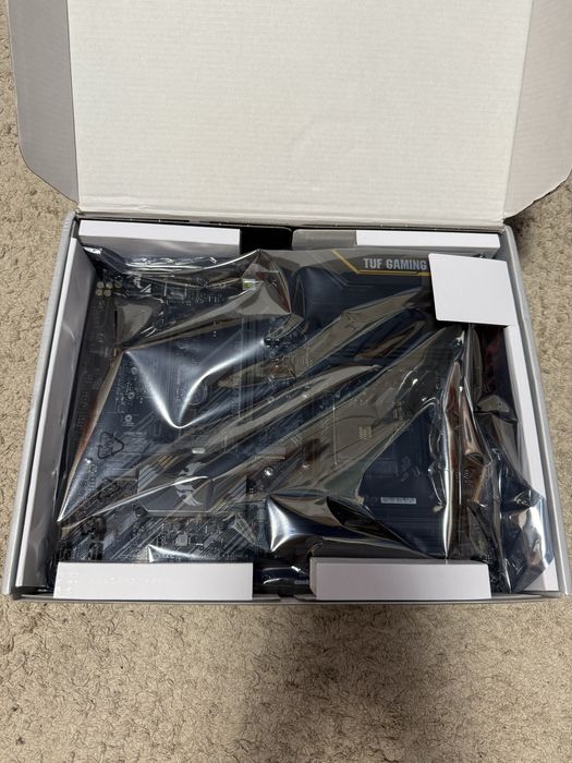 Материнська плата Asus TUF Gaming B450-Plus II