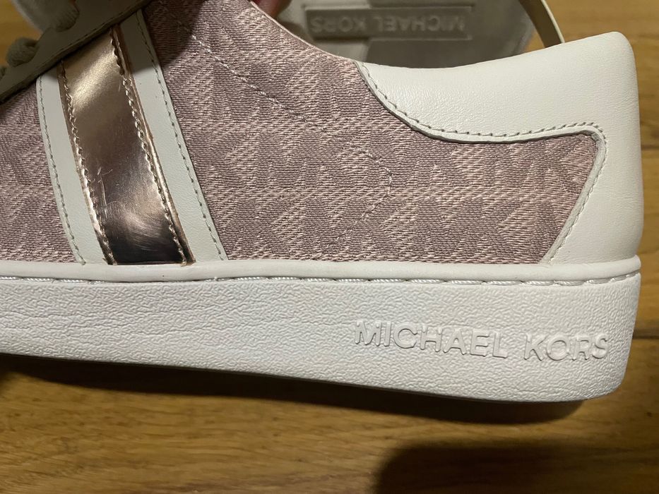 Стильные кроссовки кеды бренда Michael Kors из натуральной кожи