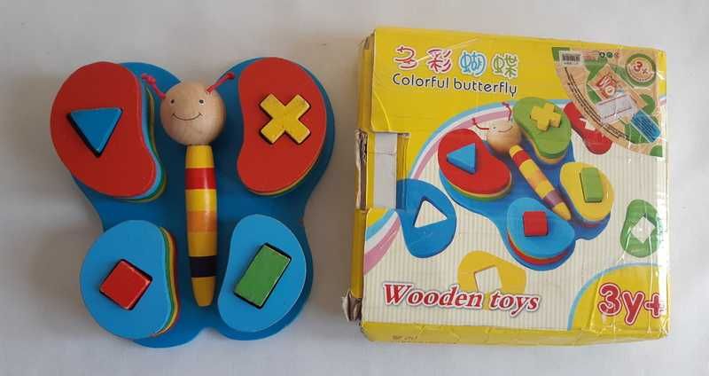 Развивающая игрушка cортер-пирамидка Бабочка деревянная