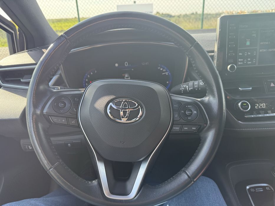 Toyota Corolla Comfort + Pack Sport 1.8