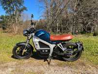 Mota Horwin CR6 (eléctrica) Full Extras