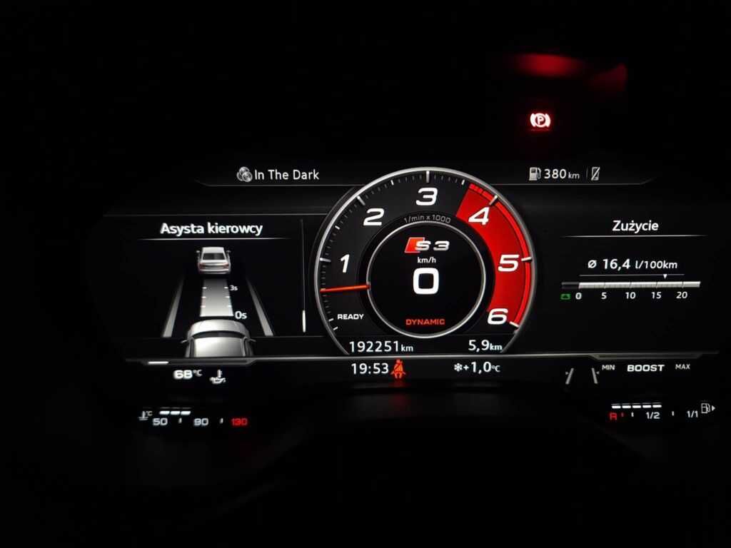 Audi A3 A4 A5 Q5 Q7 licznik Sport LAYOUT