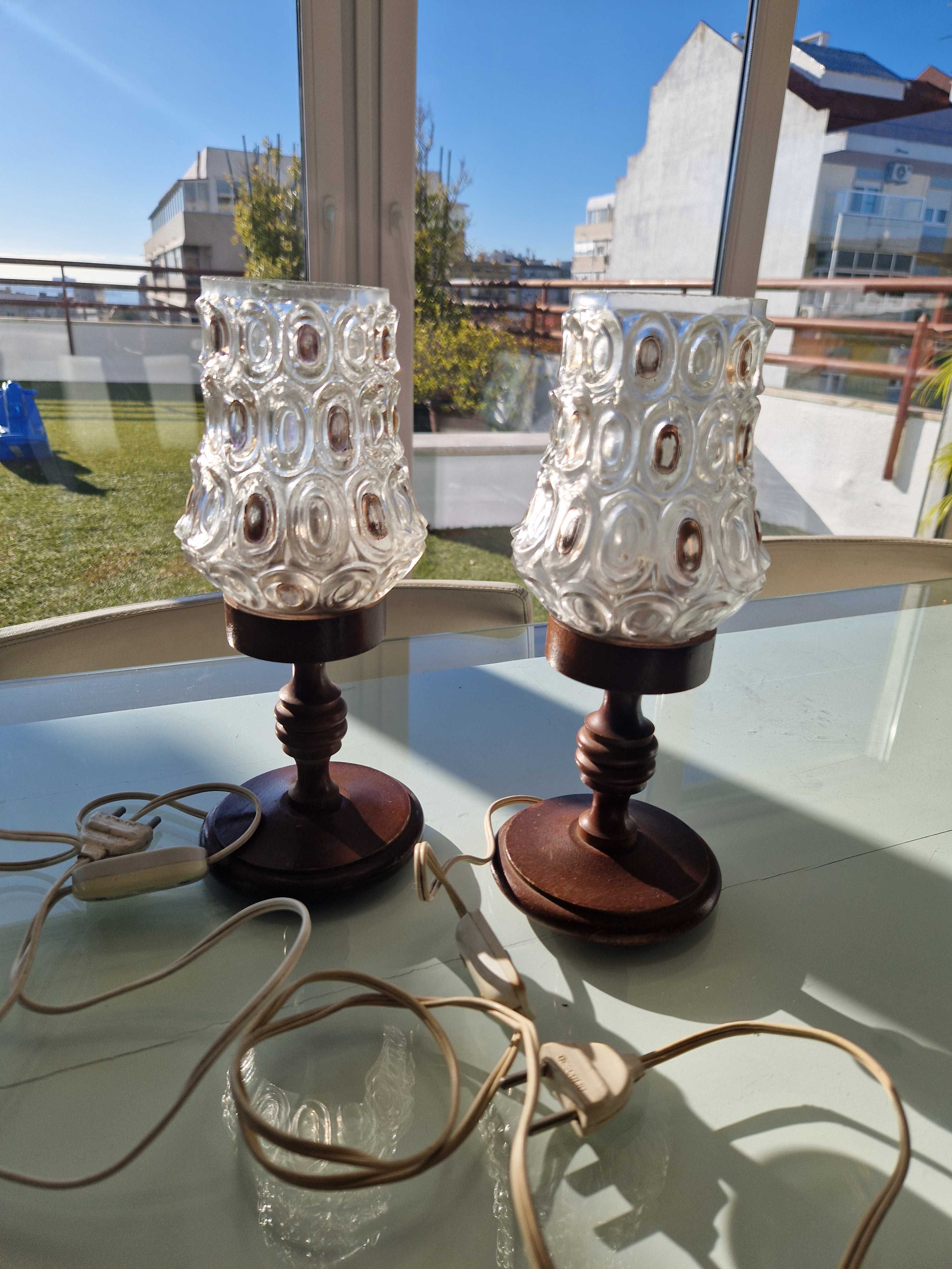 Candeeiros de mesa Vintage vidro com base em madeira