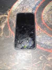Iphone 12 pro uszkodzony
