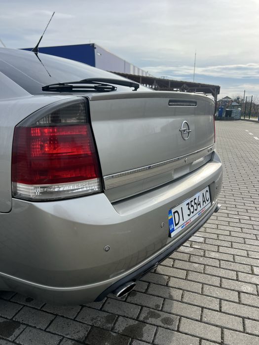Продам Opel Vectra C 3.2v6 GTS