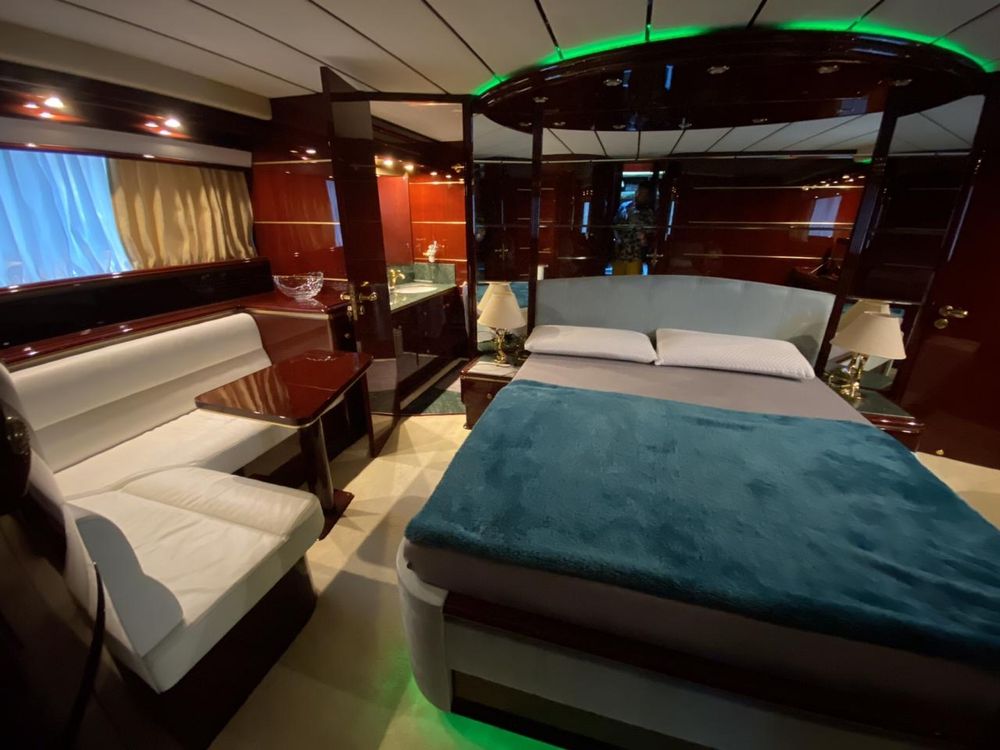 Astondoa Flibridge 66