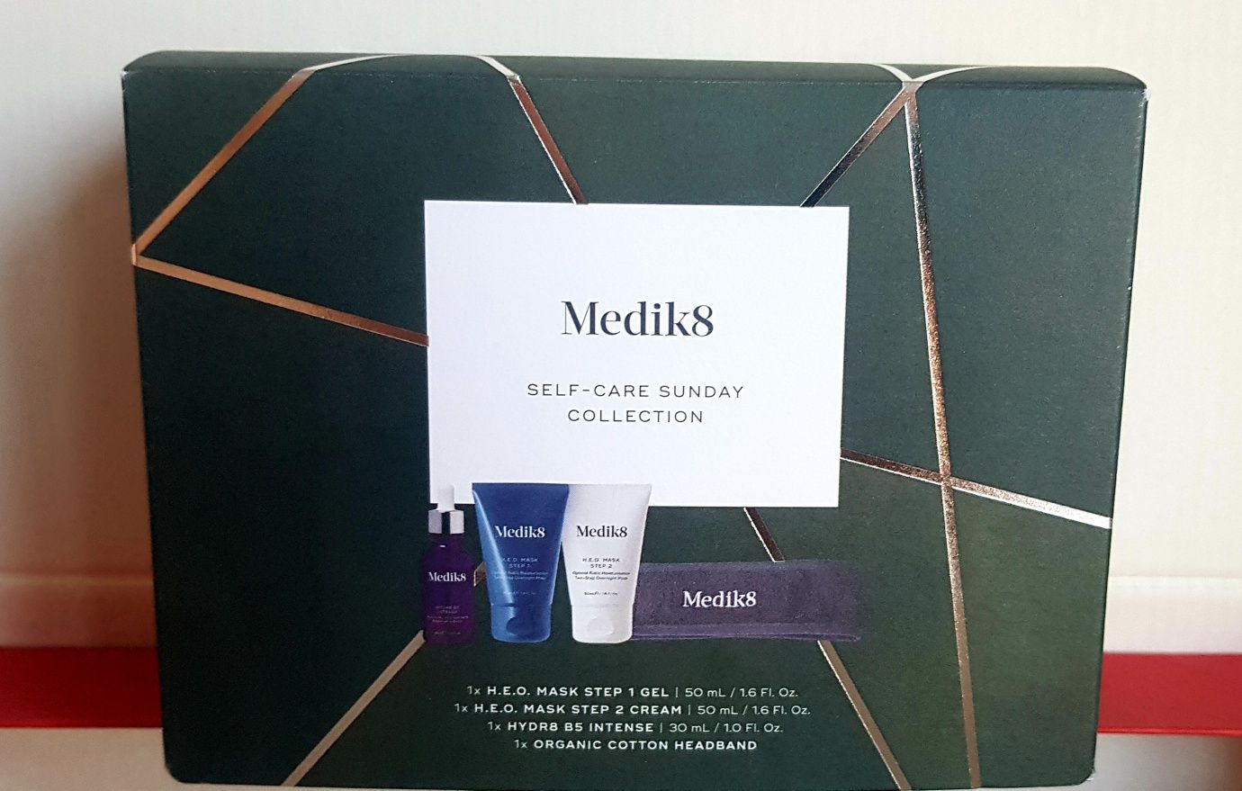 Self-Care Sunday Collection набор от Medik8