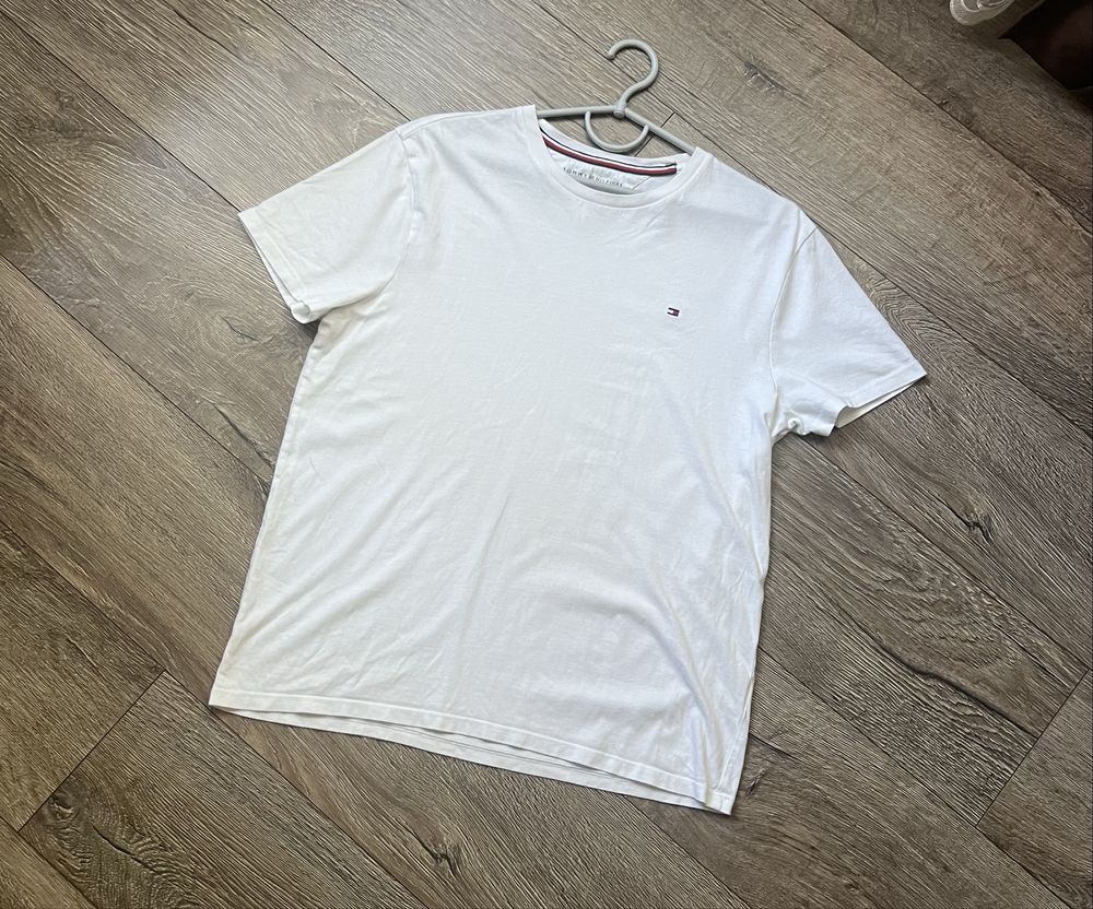 Футболка Біла Tommy Hilfiger Томми М M