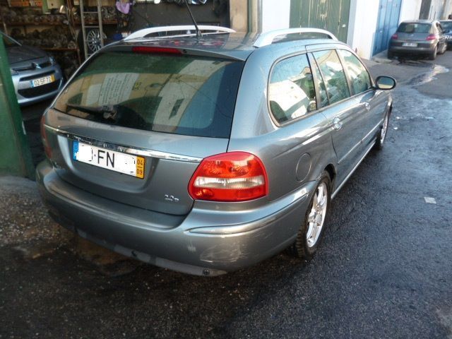 JAGUAR X-TYPE SW 2004 PARA PEÇAS