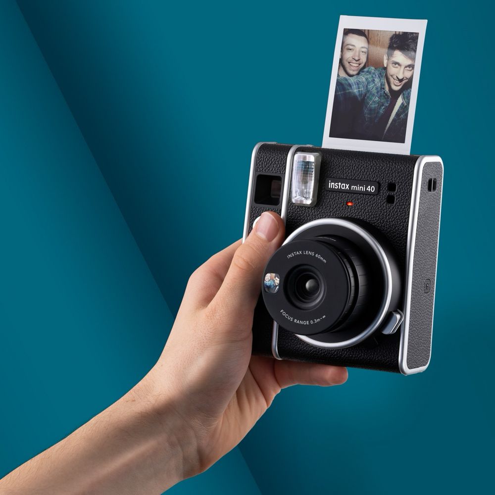 Elegancki Instax Mini w stylu retro! Stwórz niezapomniane wspomnienia