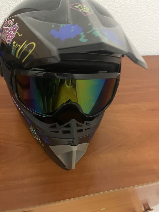 Мотошолом - мотошлем