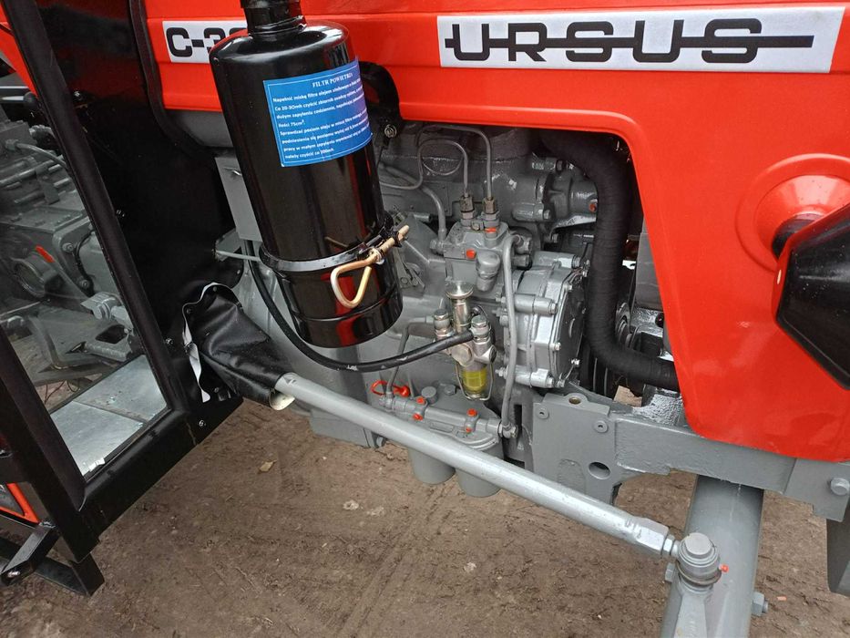 Ursus C-330 zarejstrowany idealny rok 1986 tel 8,8,8.1.2.2,3,2,6