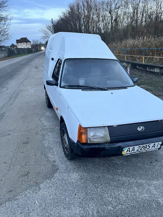 Заз таврія пікап