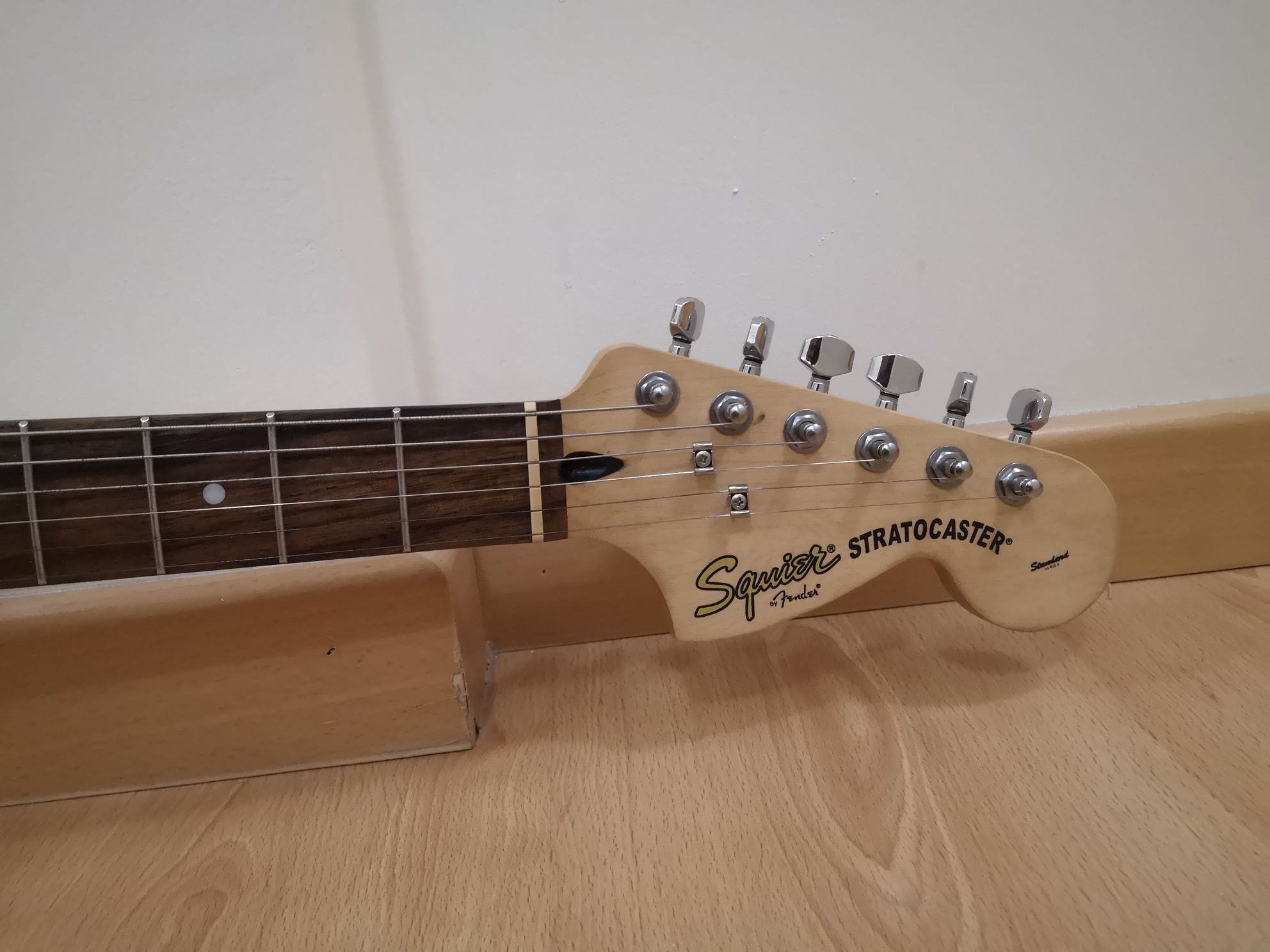 Squier Stratocaster Standard