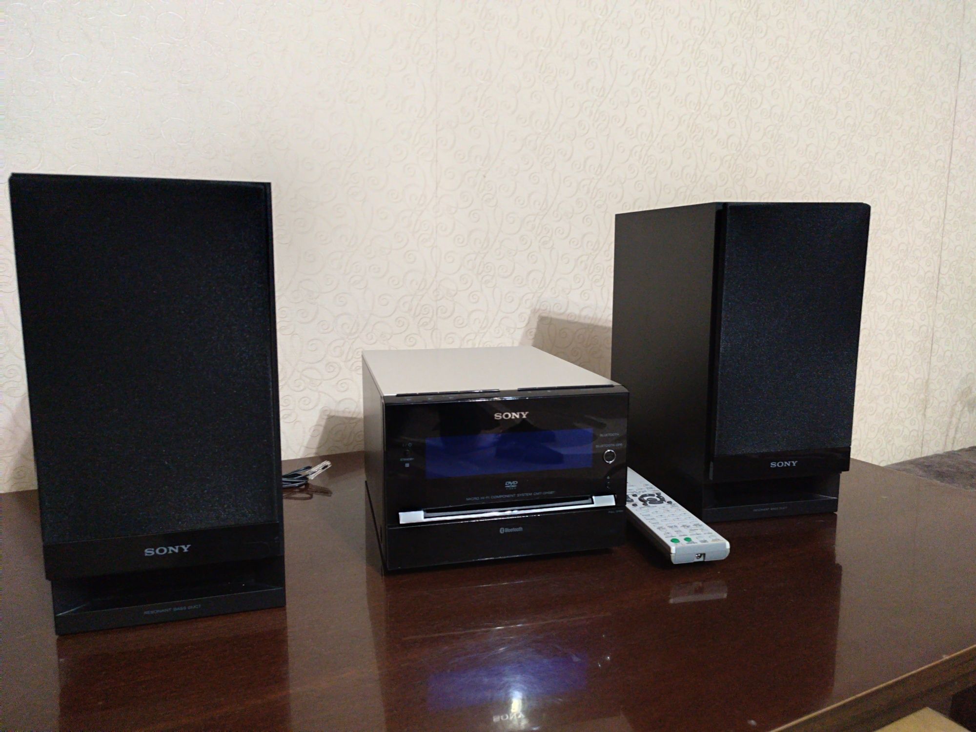Sony CMT-DH5BT (Пульт,Bluetooth,DVD)