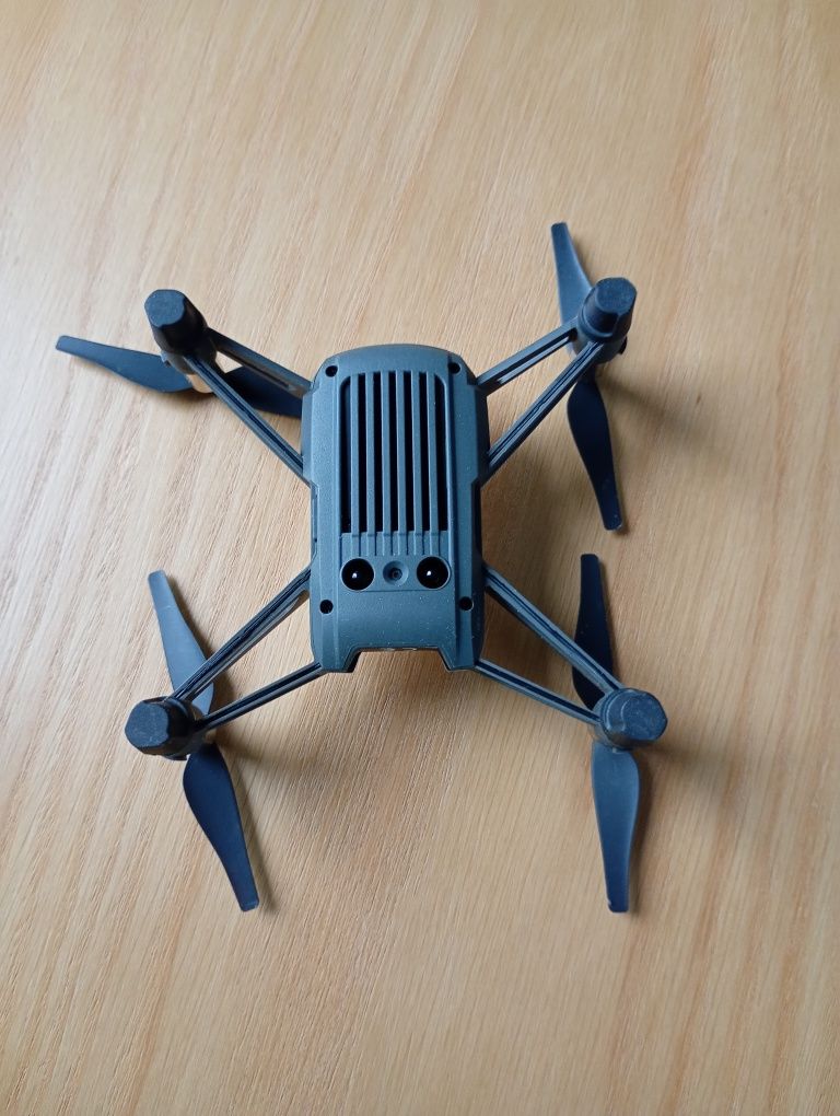 Dron Dji Tello Ryze - Stan bardzo dobry