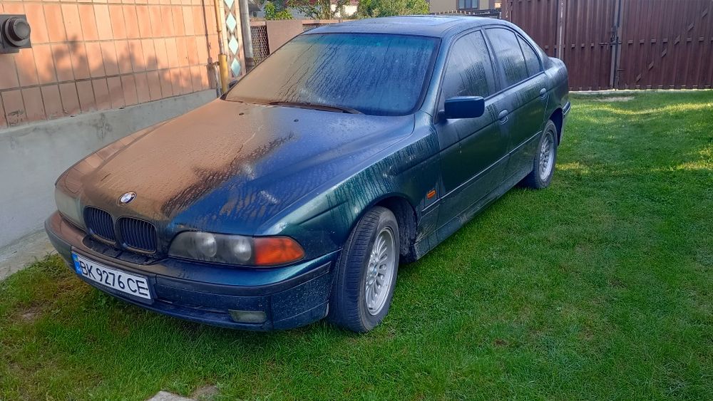 Продається BMW 528