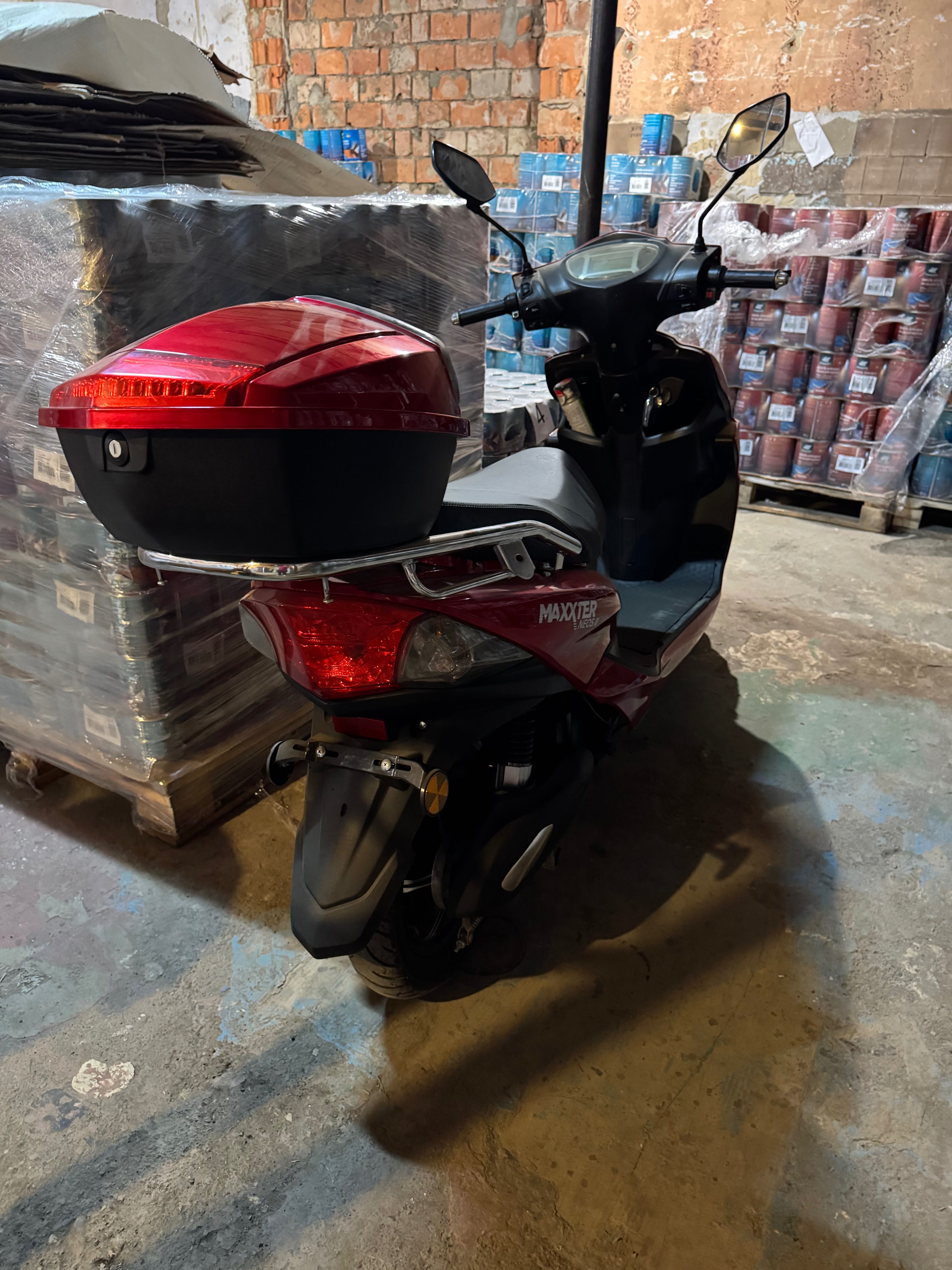 Електро скутер Maxxter 1,5 кВ