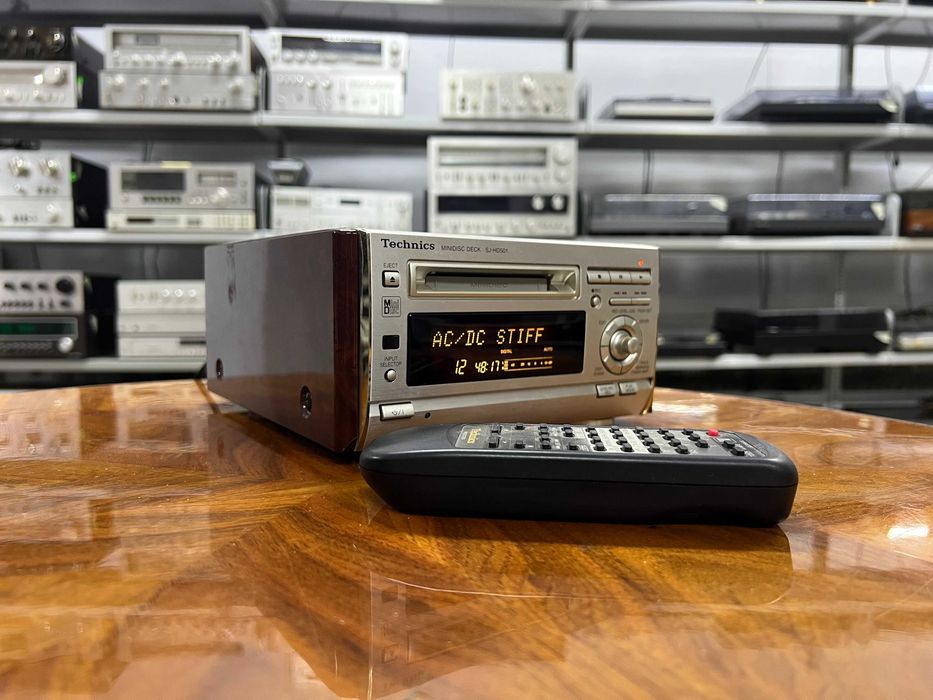 Odtwarzacz MiniDisc SJ-HD 501 Audio Room