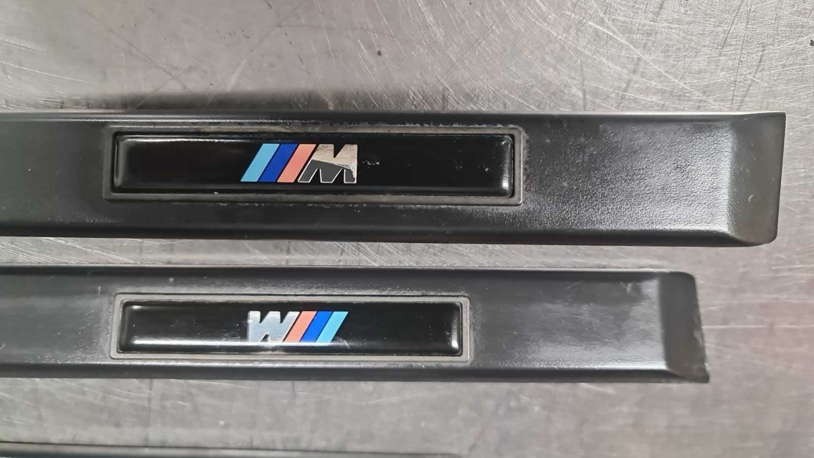 BMW E39 listwy ozdobne drzwi M PAKIET komplet oryginał