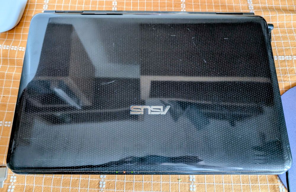 Asus K50IN portátil