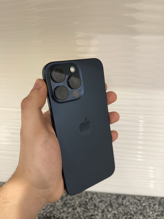 Iphone 15 pro max 256 gig e sim