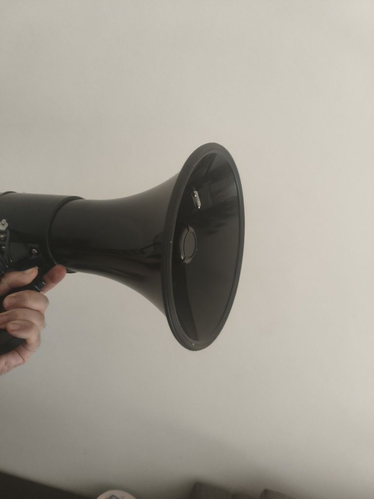 Megafone preto 80w
