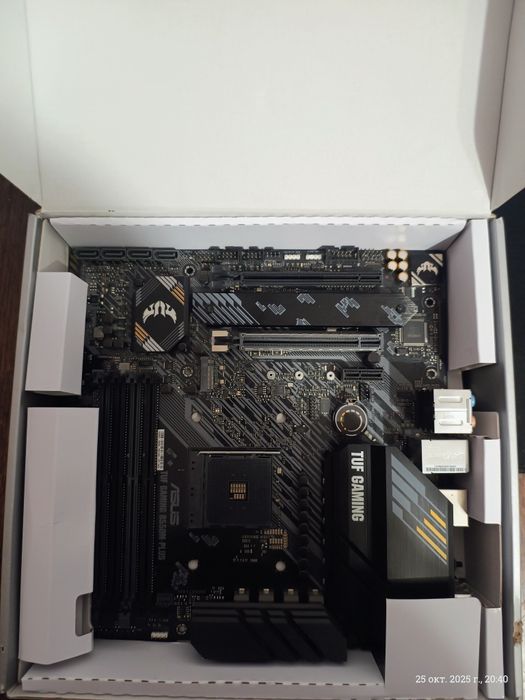 Материнська плата Asus TUF Gaming B550M-Plus