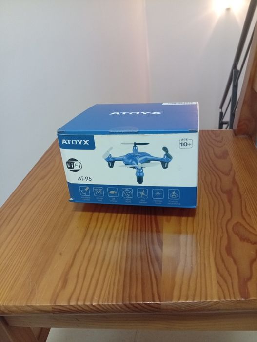 Drone ATOYX - pequeno, potente e com camera HD