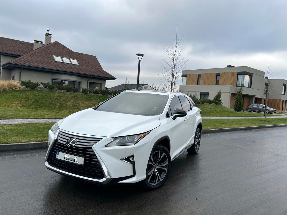 Продам машину / Lexus RX 350