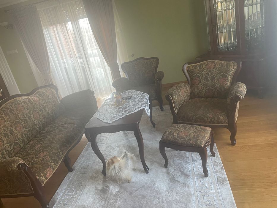 Sprzedam zestaw mebli drewnianych tapicerowanych