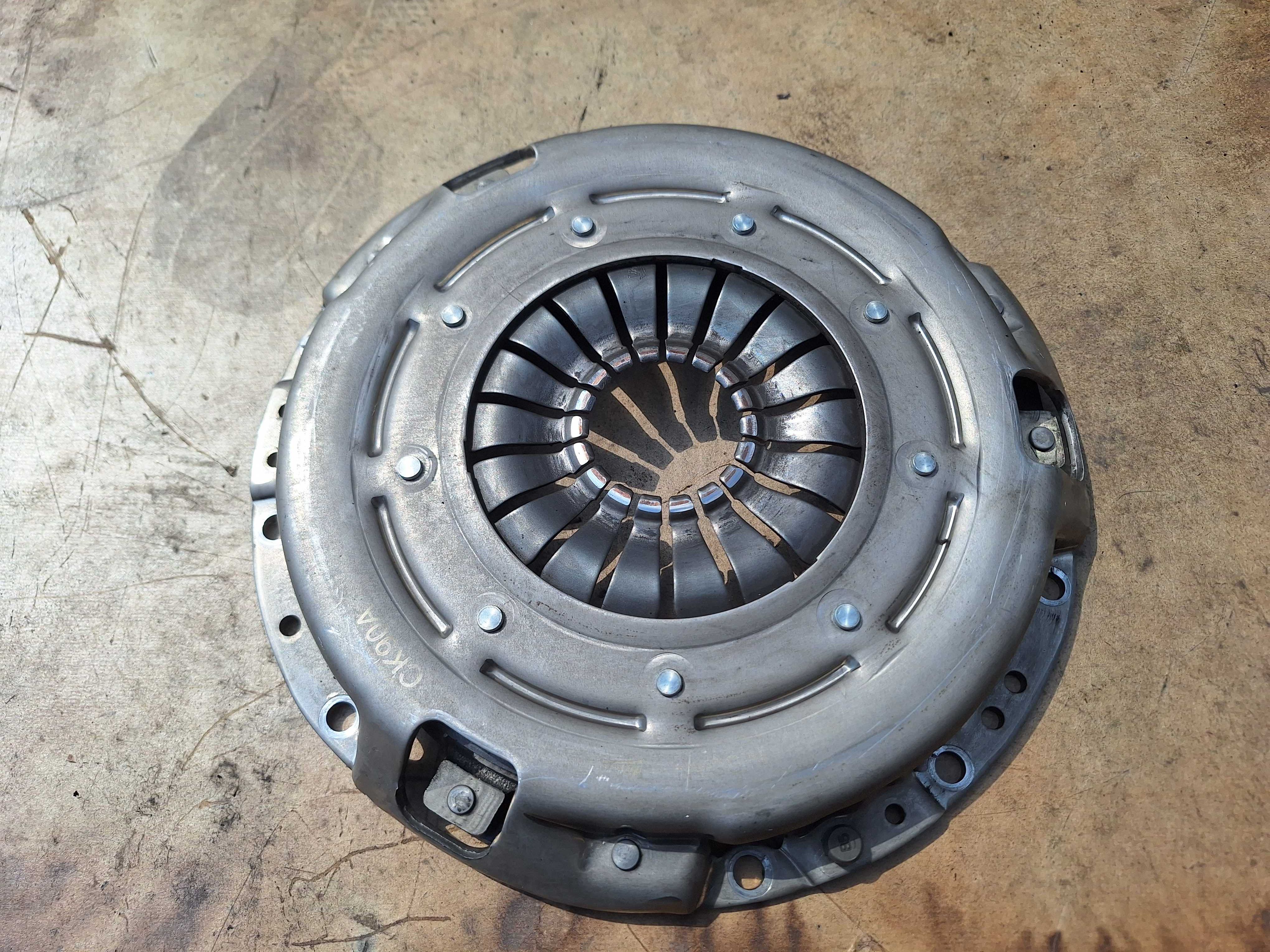 Renault Laguna 3 III sprzęgło dwumasowe kompletne 2.0 16V 140KM