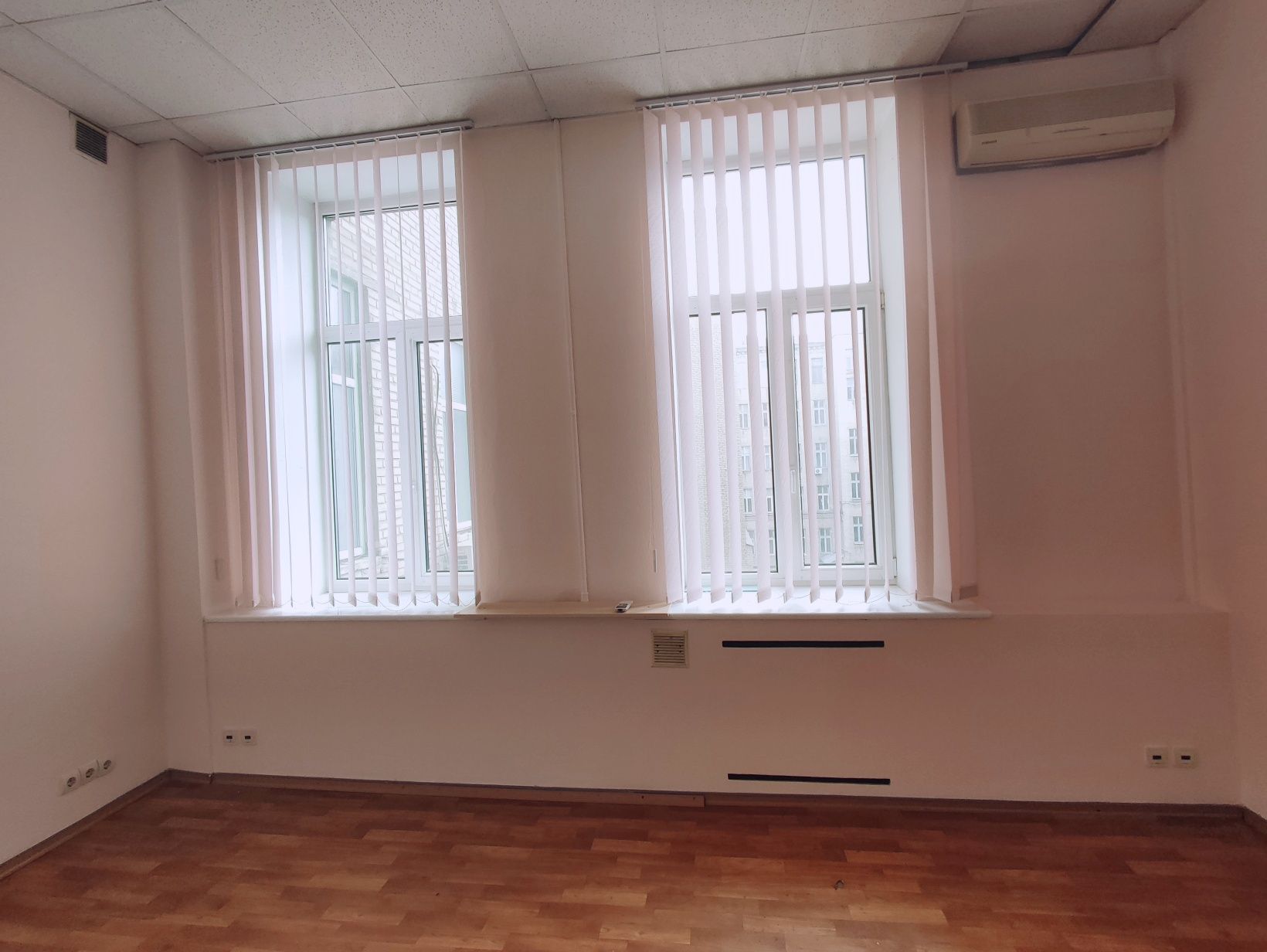 Оренда кабінету 15 та 16 м кв, кондиціонер, центр, з ремонтом