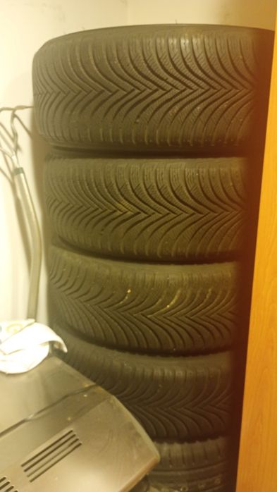 Felgi stalowe Hyundai,Kia,Toyota,koła zimowe,opony Michelin 215/60 R16