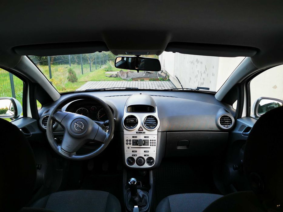 Opel Corsa d 1.2 benzyna