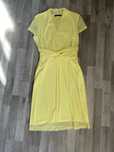 Sukienka Esprit w rozmiarze M/L