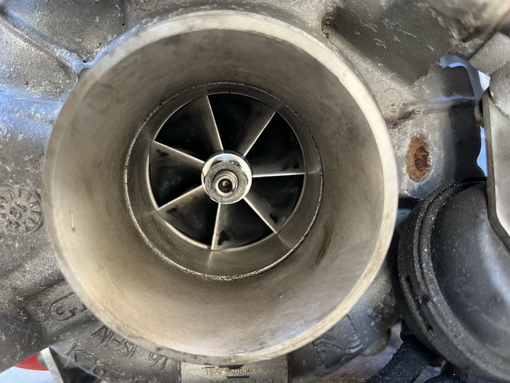 Turbo turbiny turbosprezarki bmw f10 f11 f07 n57d30b 313km 535d n57