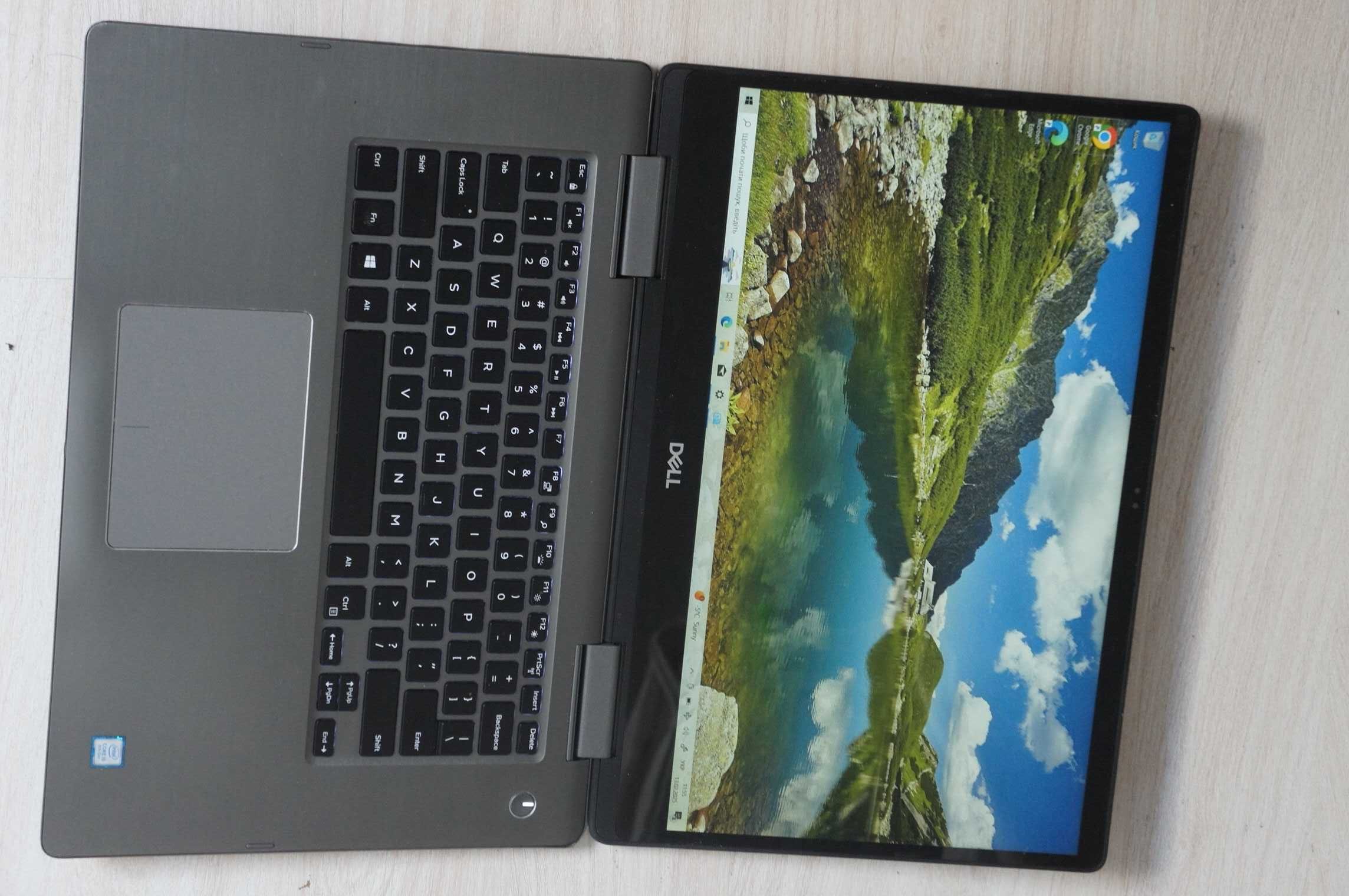Сенсорн Dell 15-7573 Core i5 8250U 8GB 256+500GB FHD IPS 15,6"