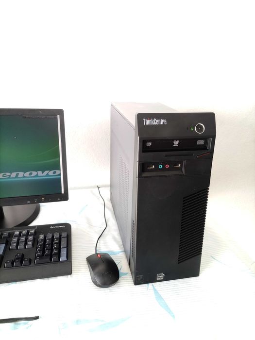 Lenovo Core i5 /Ram 8GB Win10 + Monitor