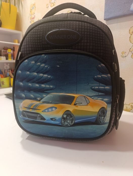 Портфель для школи